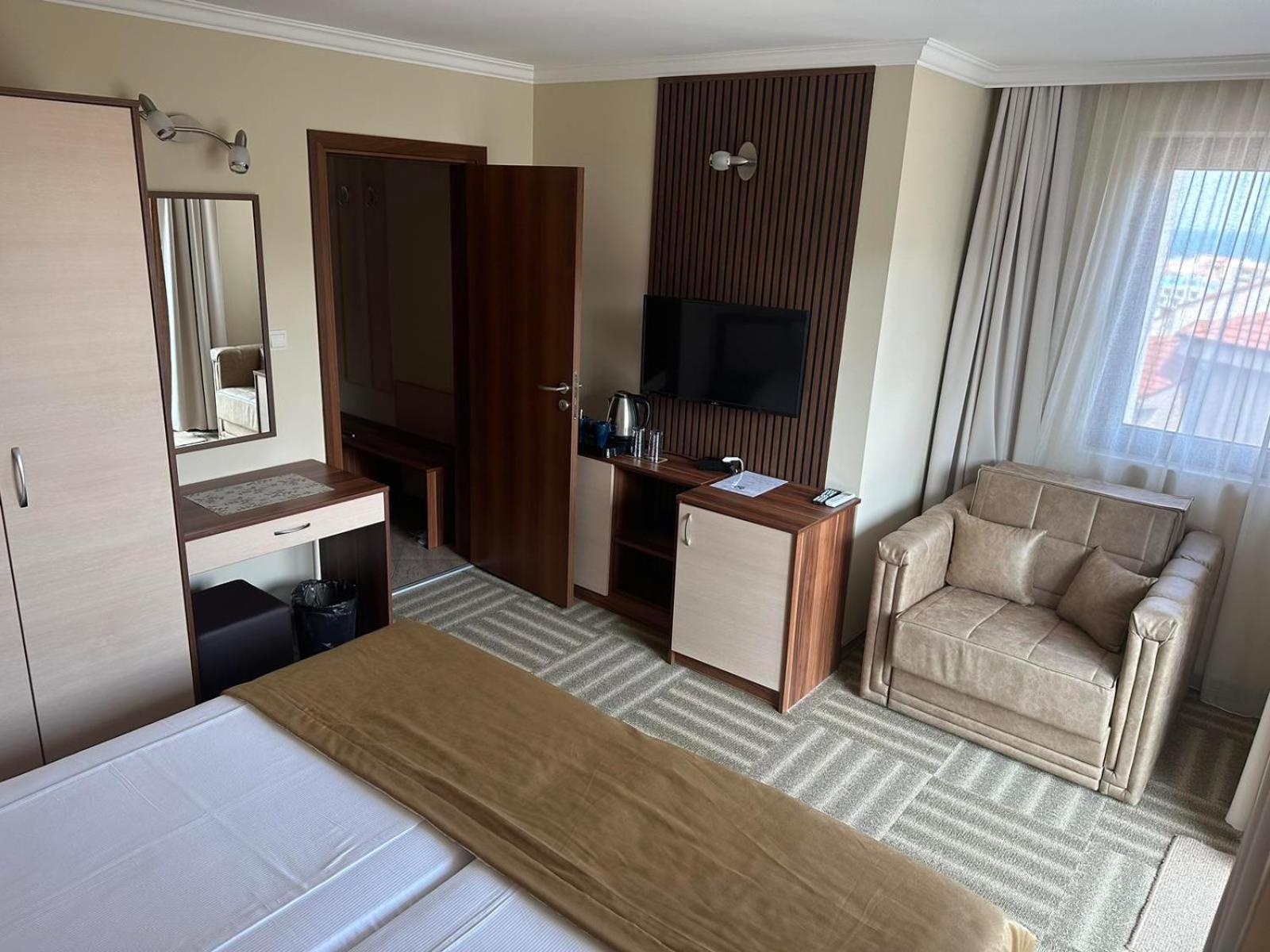 Family Hotel Radiana Sozopol Exterior foto